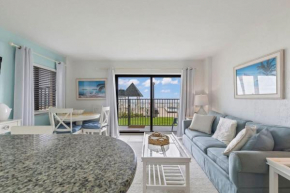 Ocean Front Suite! Sunglow Resort 101 by Brightwild